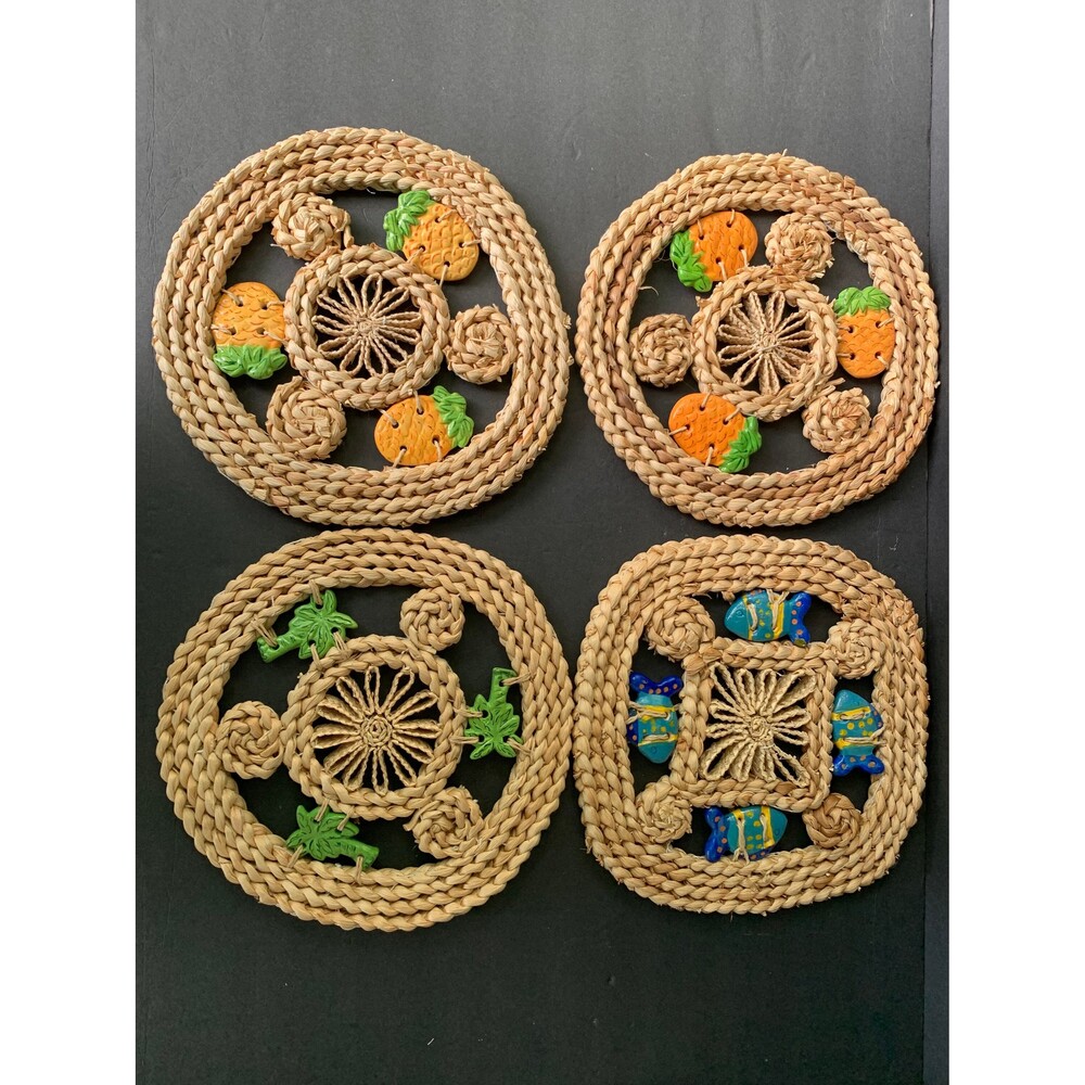 4 Woven 9" Straw Rattan Trivets/Pads/Mats w/ Ceramic Fish, Trees, Pineapples